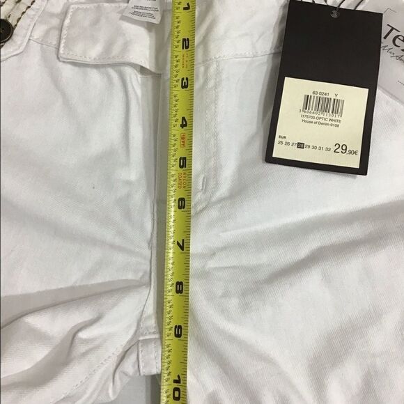 New White Low Rise Bell Bottom Jeans Flare Legs Size 28 - Picture 7 of 12
